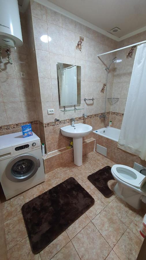 Orange Apartment With Panoramic View Bichkek Extérieur photo